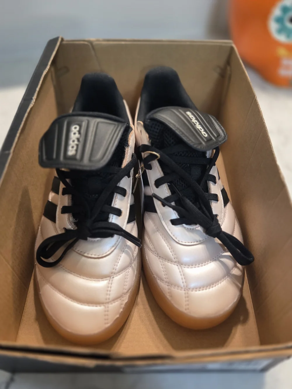 adidas Barreda Mundial White Black Gum Lace Up Men's Low Top Sneaker HP6921